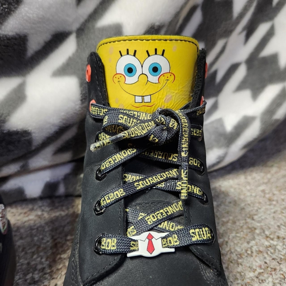 BOY 6.5 SPONGEBOB X TIMBERLANDS SHOEA